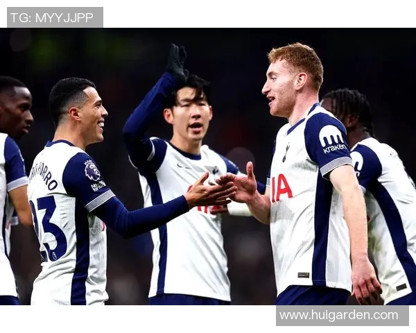 足球明星为何在转会市场上频频失去俱乐部身份的背后原因探讨